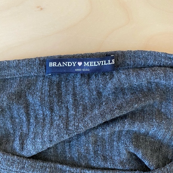 Brandy Melville Crop Top Sz OS - Picture 2 of 3